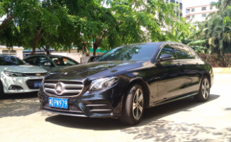 奔驰E300L