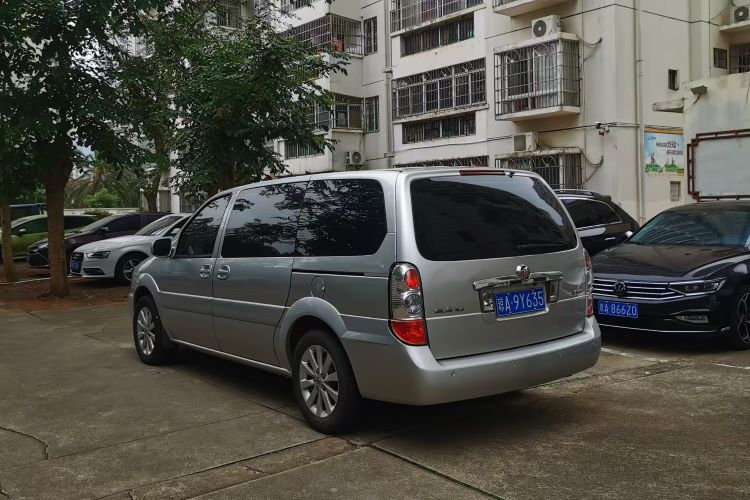 海南环岛自驾游车型推荐-最高性价比商务车-大约300/天